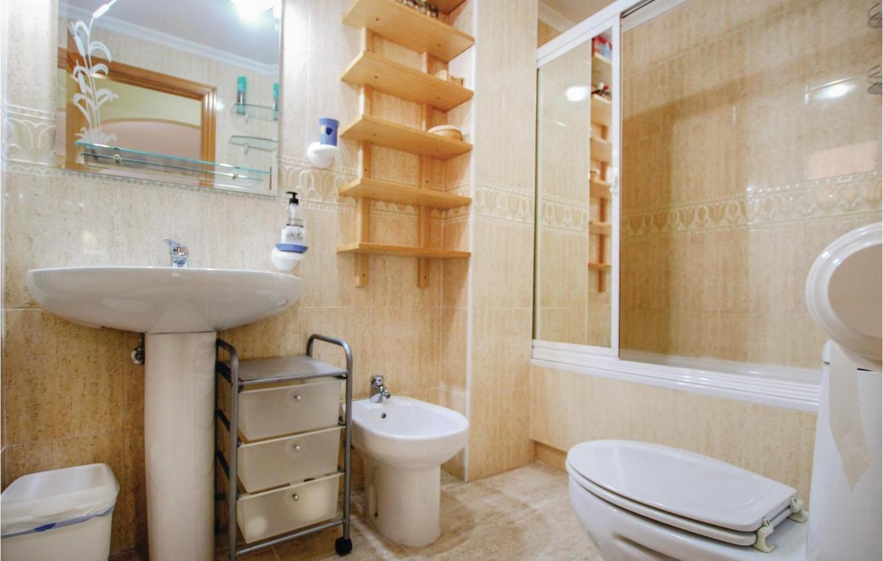 Nice Apartment In Santa Pola With Kitchenette Exteriör bild